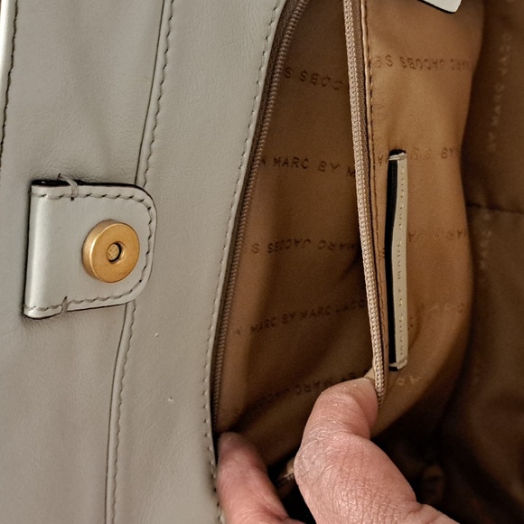 Marc by Marc Jacobs Goodbye Columbus leather satchel taupe & white TAKING OFFERS - Picture 10 of 16